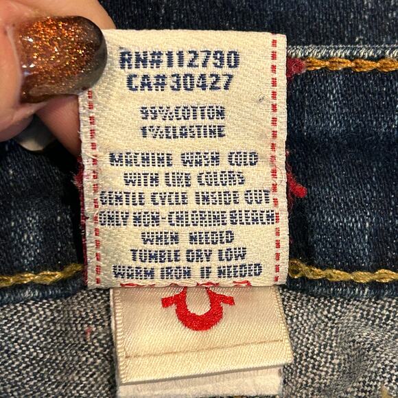 True Religion JOEY MID RISE BIG T FLARE JEAN
Womens Jeans Sz 31 - Picture 9 of 10